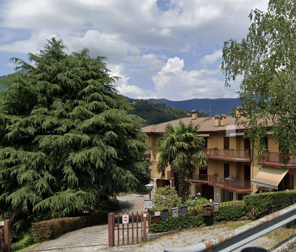 Monolocale in vendita a Sant'Omobono Terme