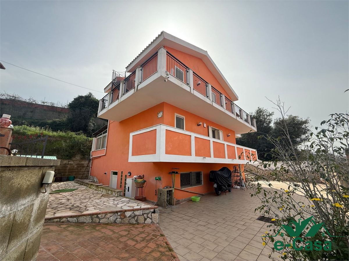 Villa in vendita a Venetico