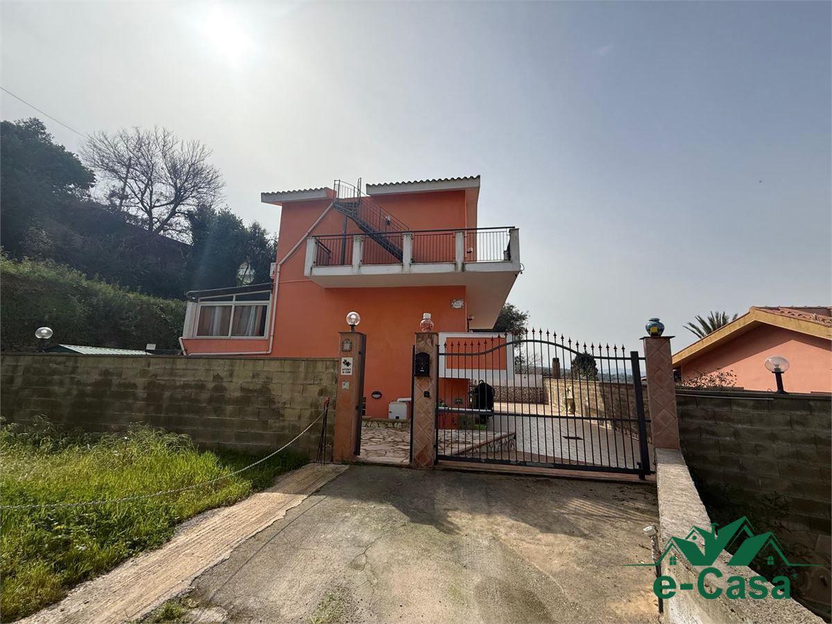 Villa in vendita a Venetico