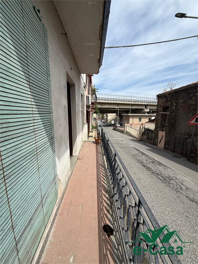 Casa indipendente in vendita a Villafranca Tirrena