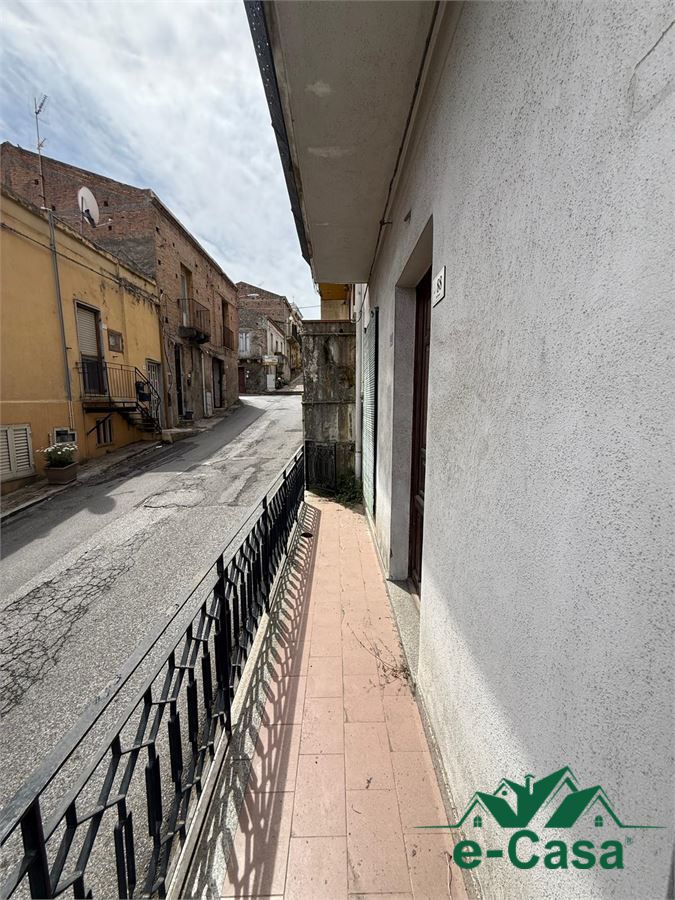 Casa indipendente in vendita a Villafranca Tirrena
