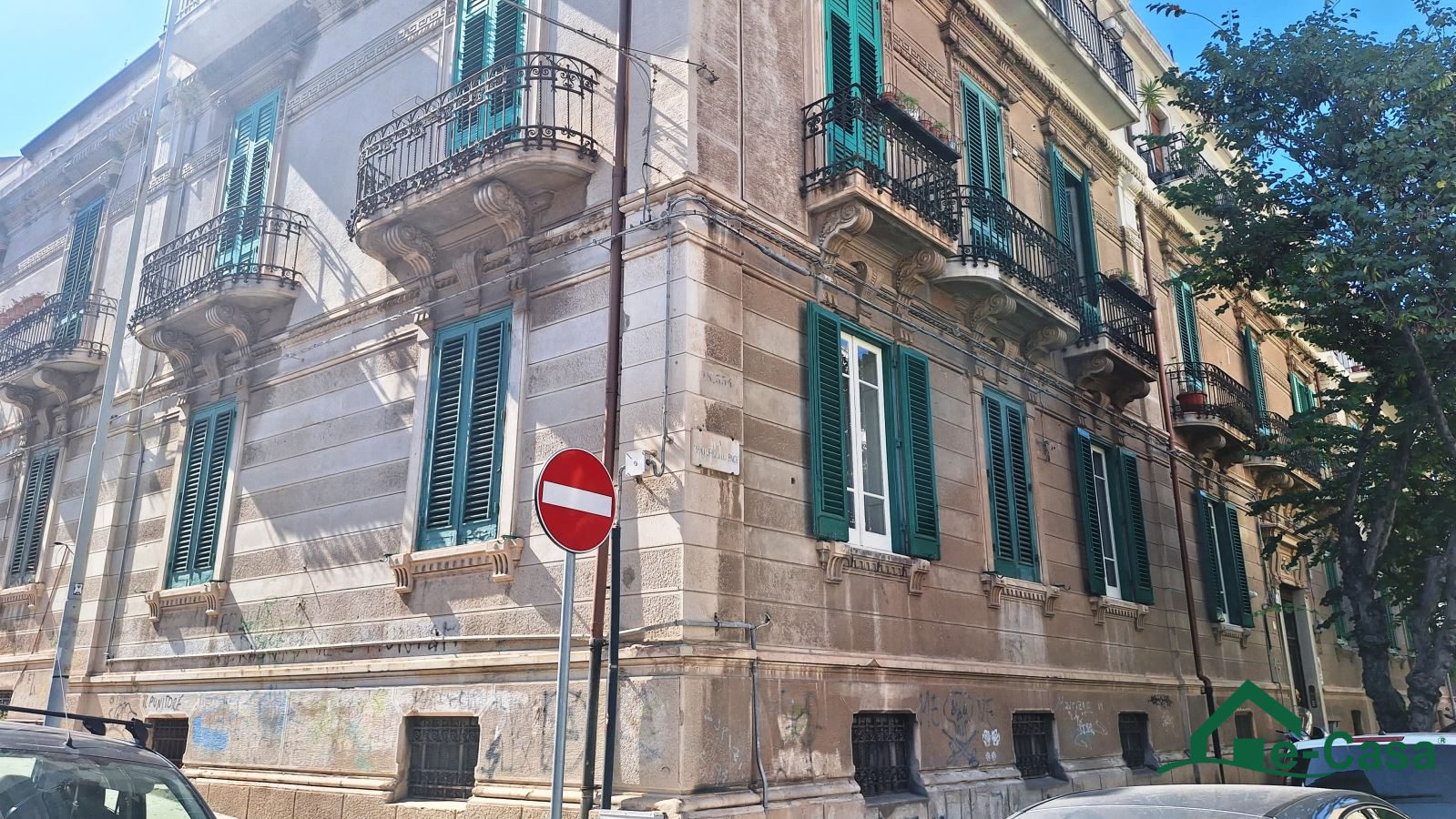 Magazzino in vendita a Messina