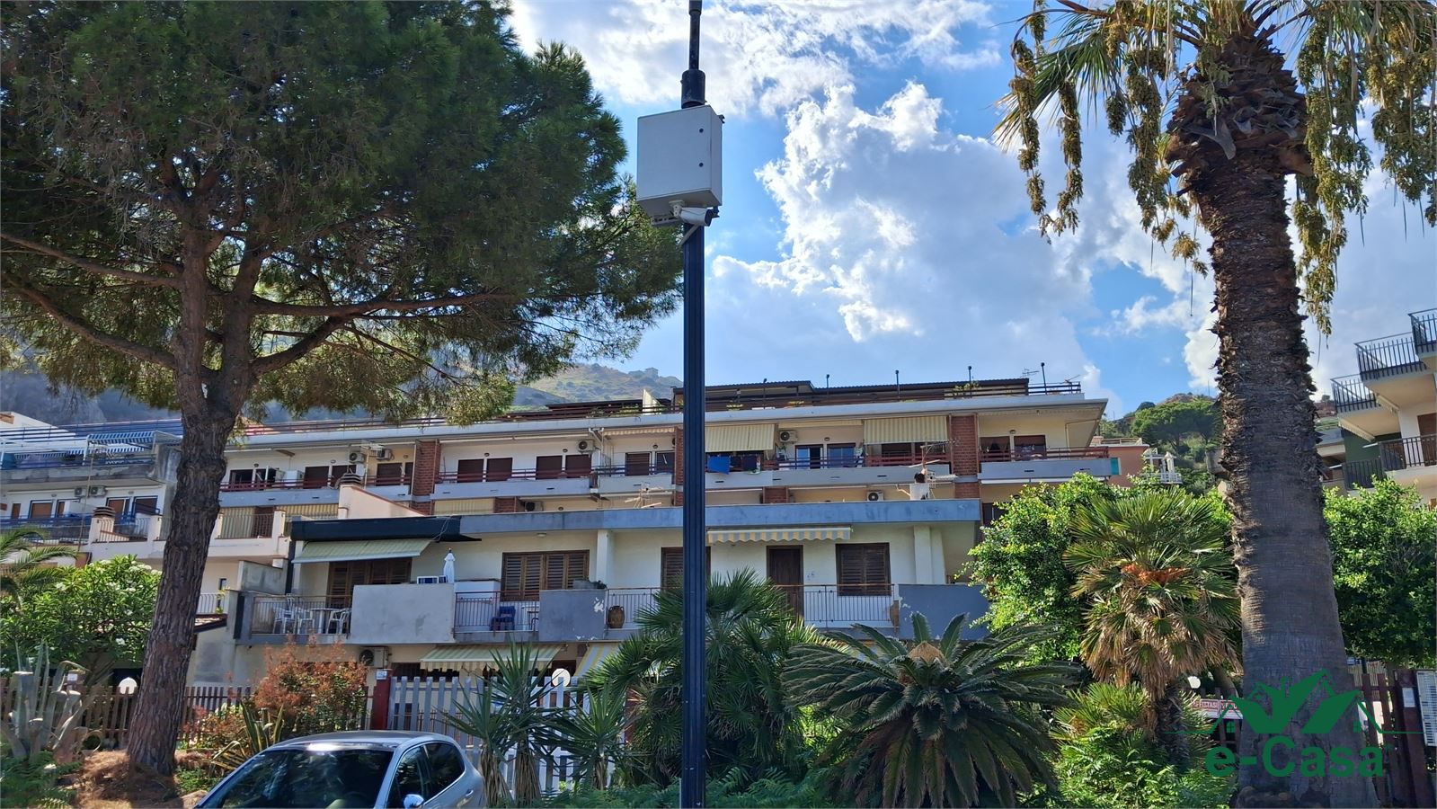 Monolocale in vendita a Sant'Alessio Siculo