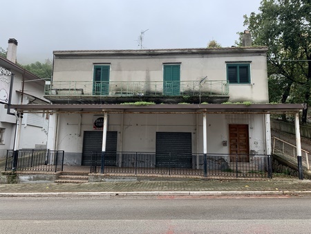 Casa indipendente con giardino a Altino