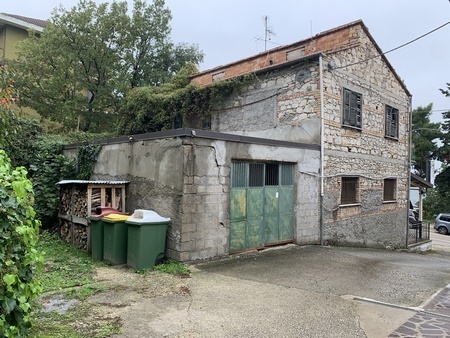 Casa indipendente con giardino a Altino