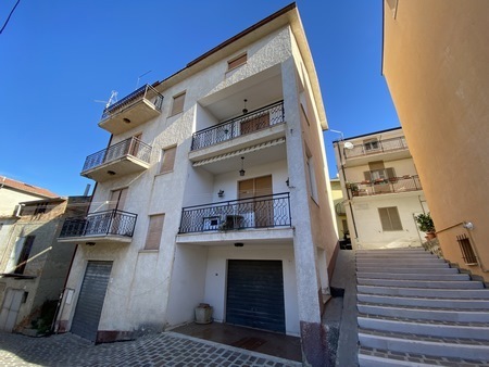 Casa indipendente ristrutturata in vico 1 publio nasone, Castel Frentano