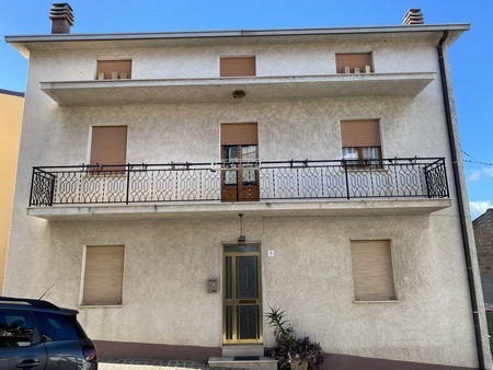 Casa indipendente ristrutturata in vico 1 publio nasone, Castel Frentano