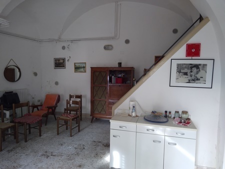 Casa indipendente da ristrutturare a Castel Frentano