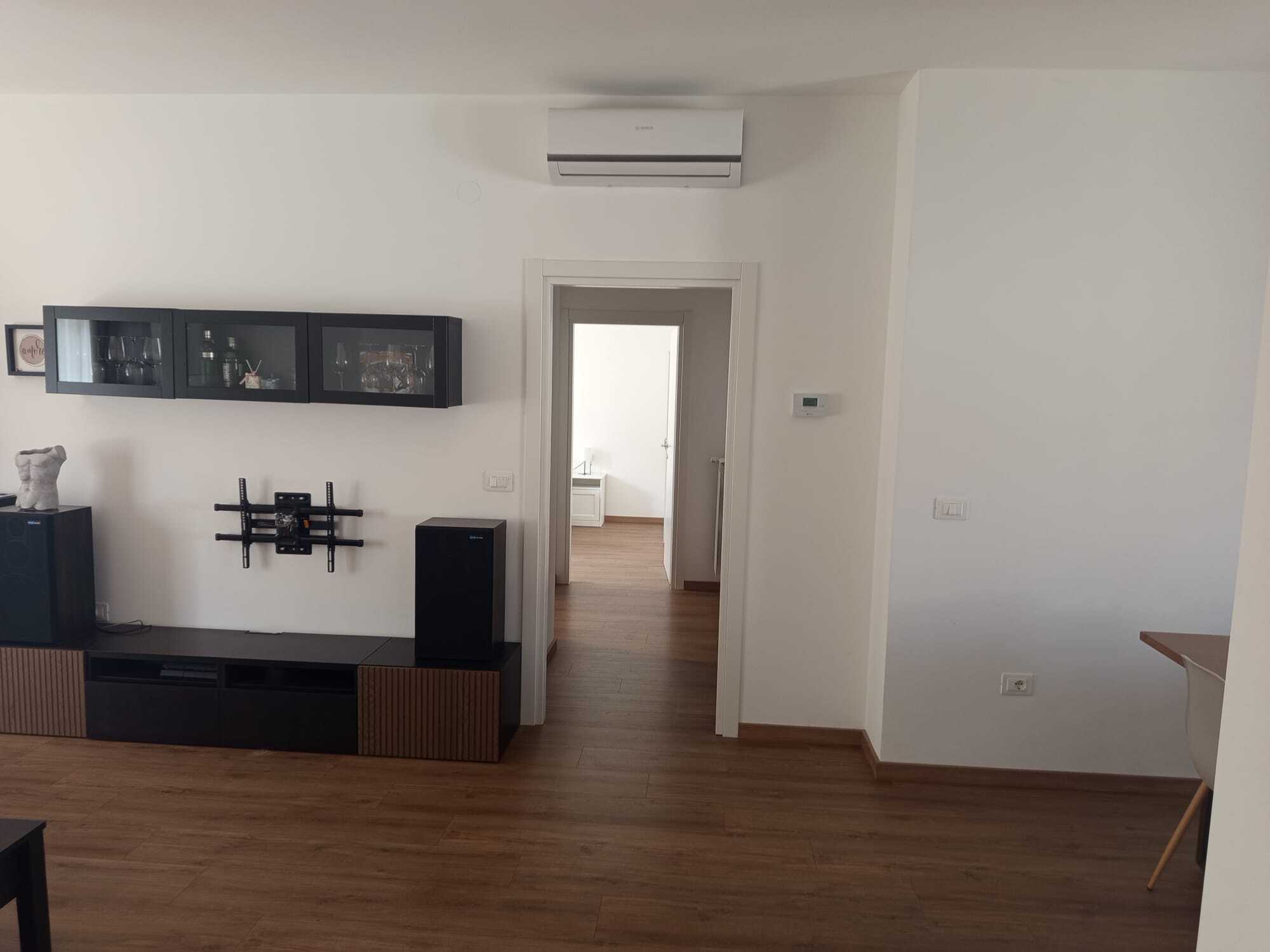 Quadrilocale ristrutturato in via francesco brasile, Lanciano