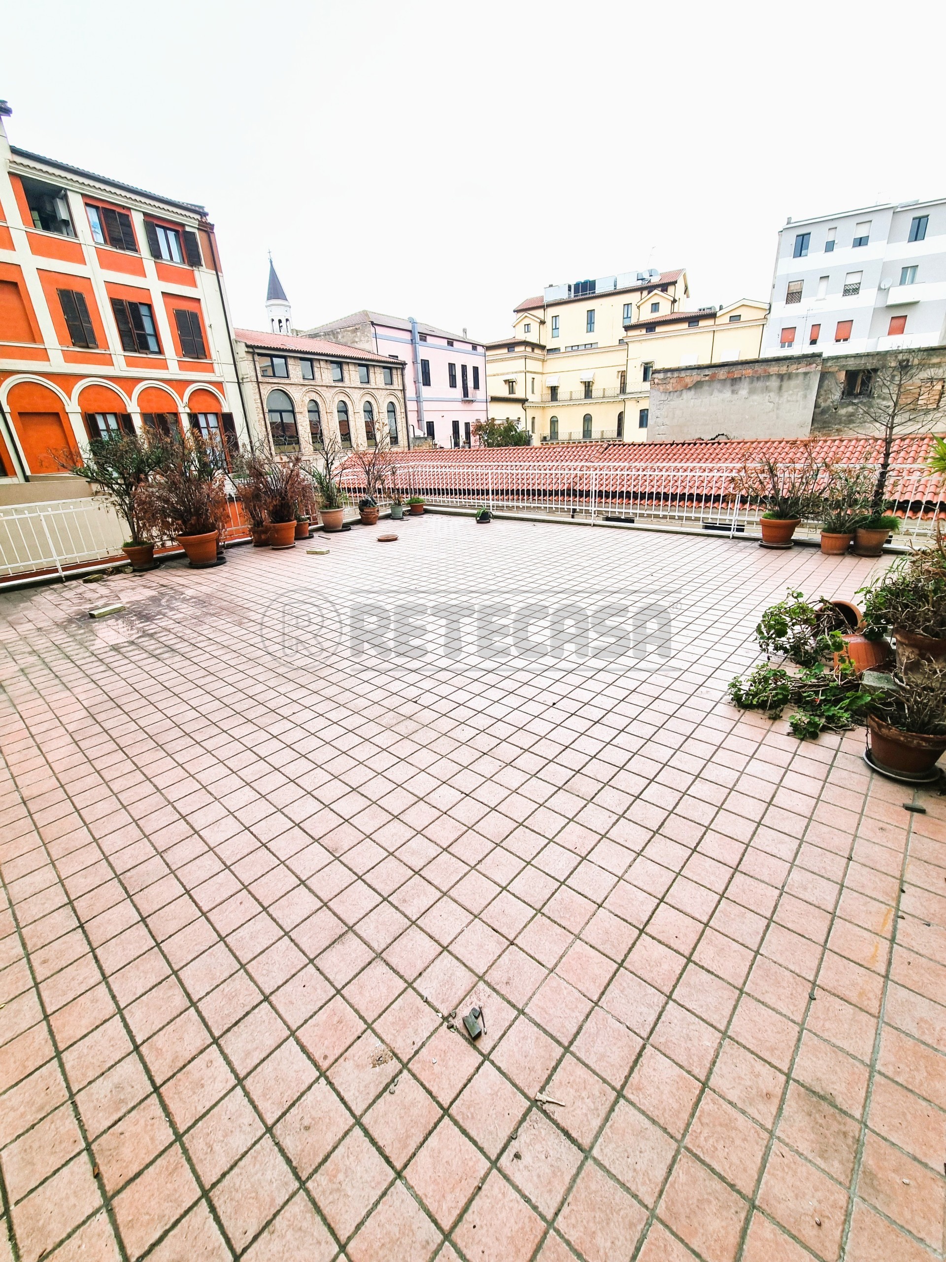 Casa indipendente con terrazzo a Pescara