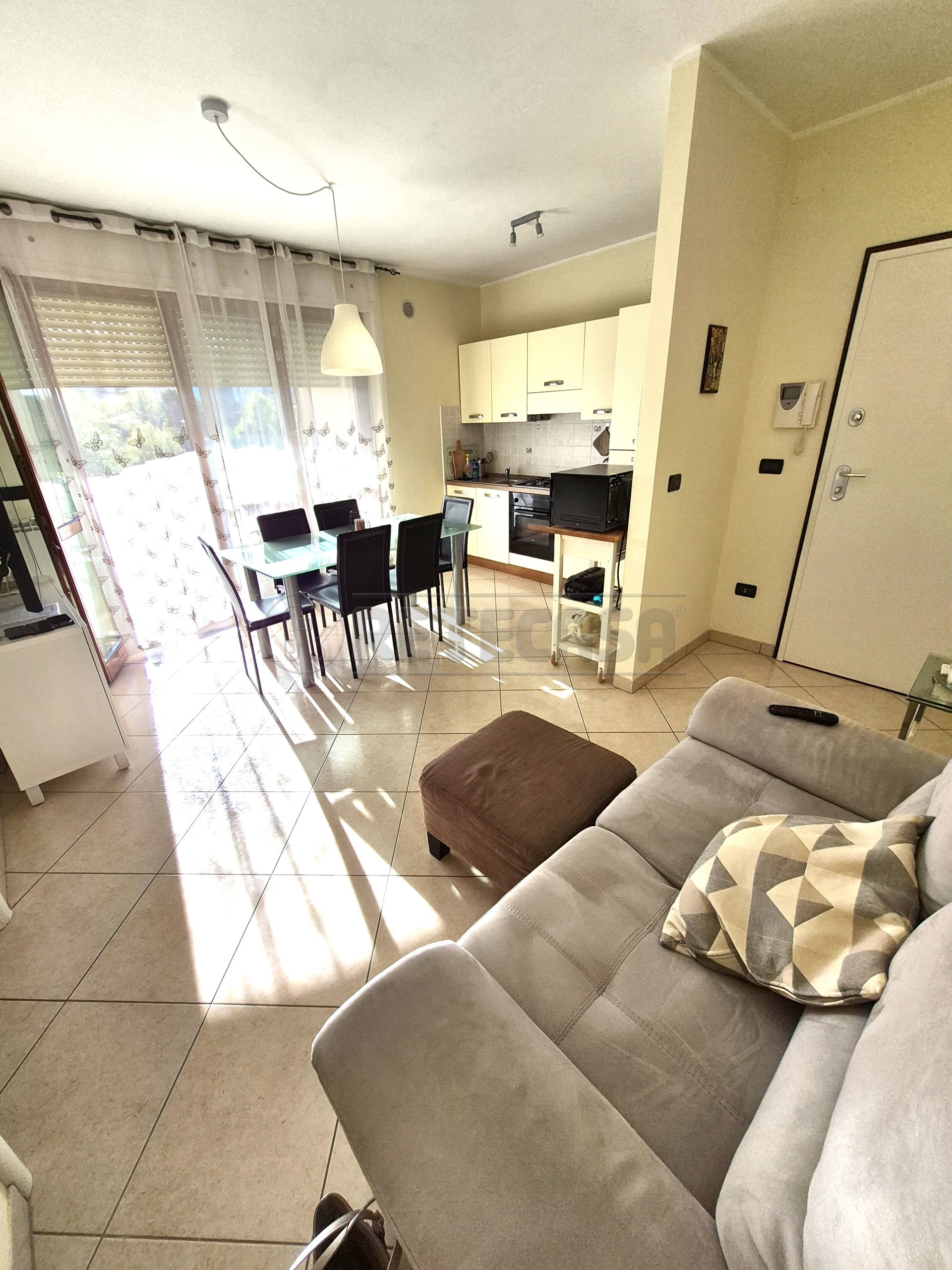 Trilocale con giardino in via spadolini, Pescara