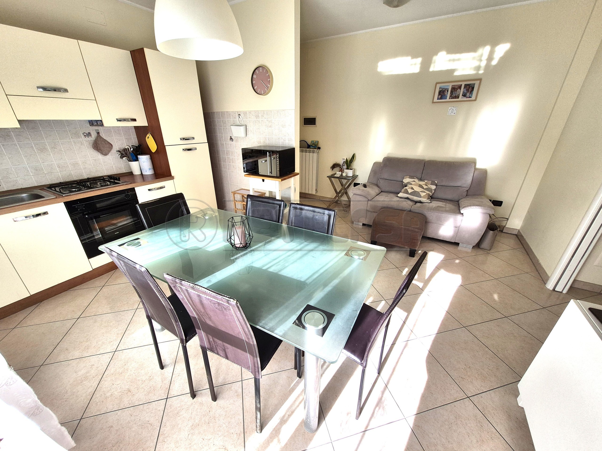 Trilocale con giardino in via spadolini, Pescara