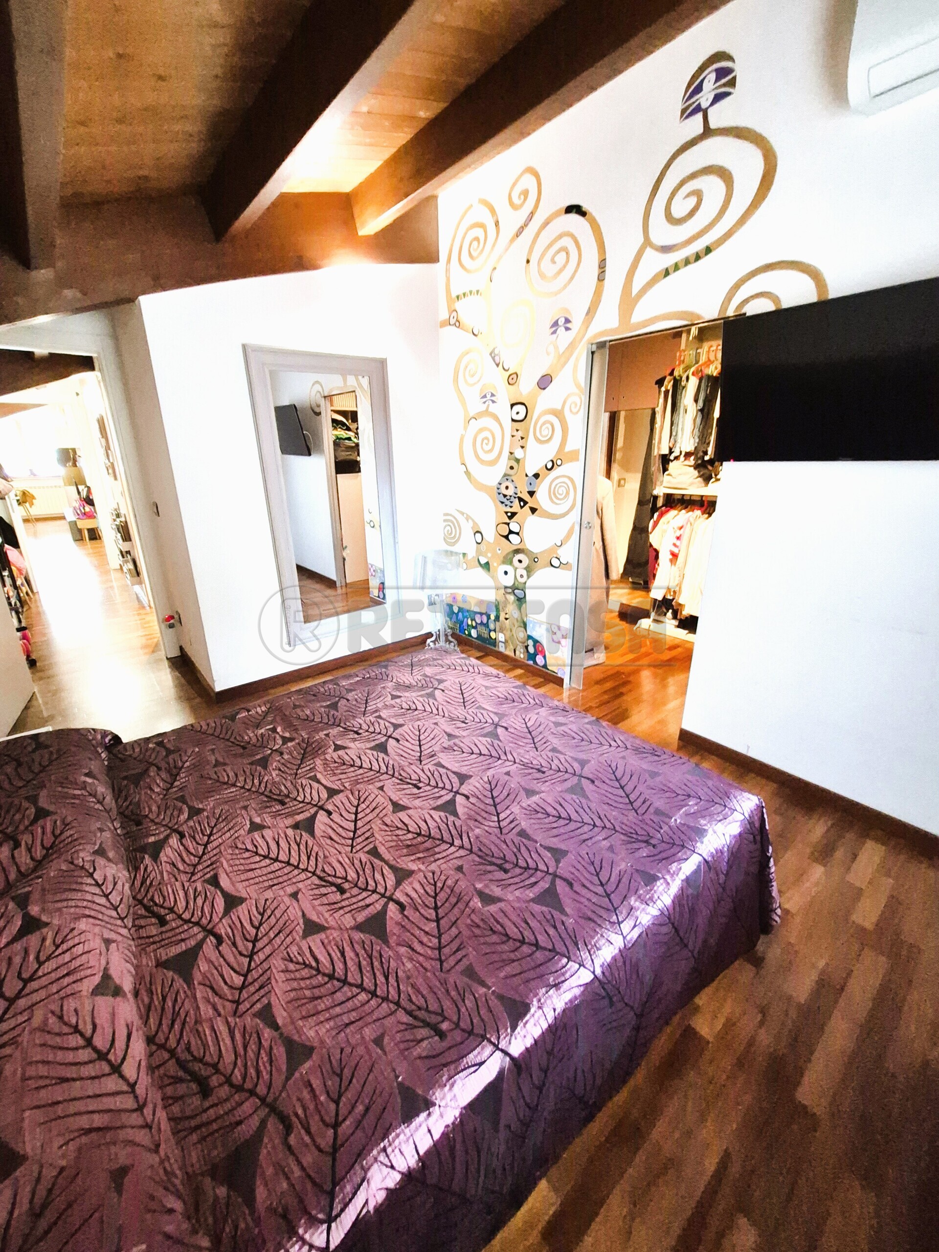 Trilocale con terrazzo in via nazario sauro 26, Pescara
