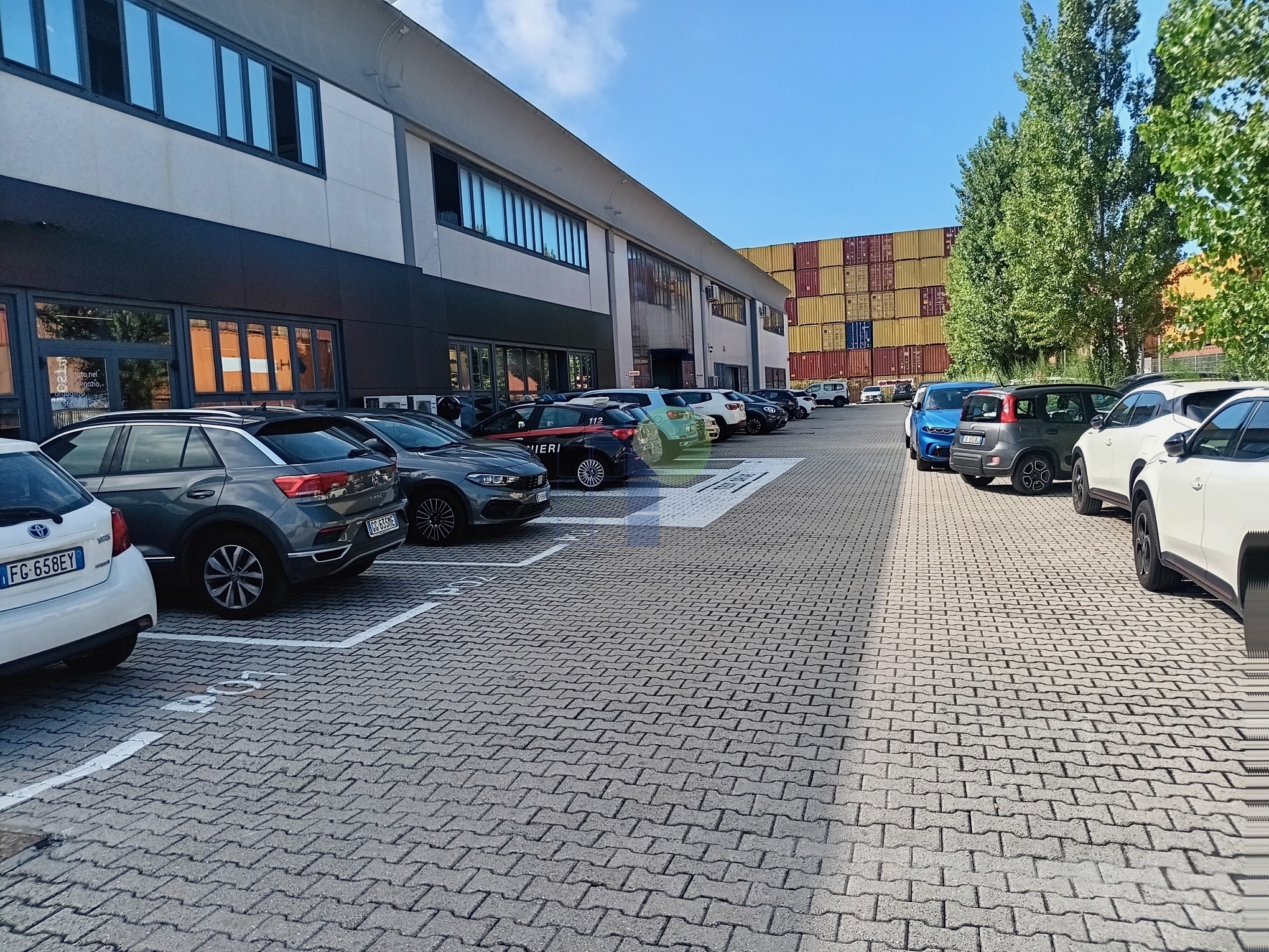 Capannone da ristrutturare in via firenze 9, Livorno