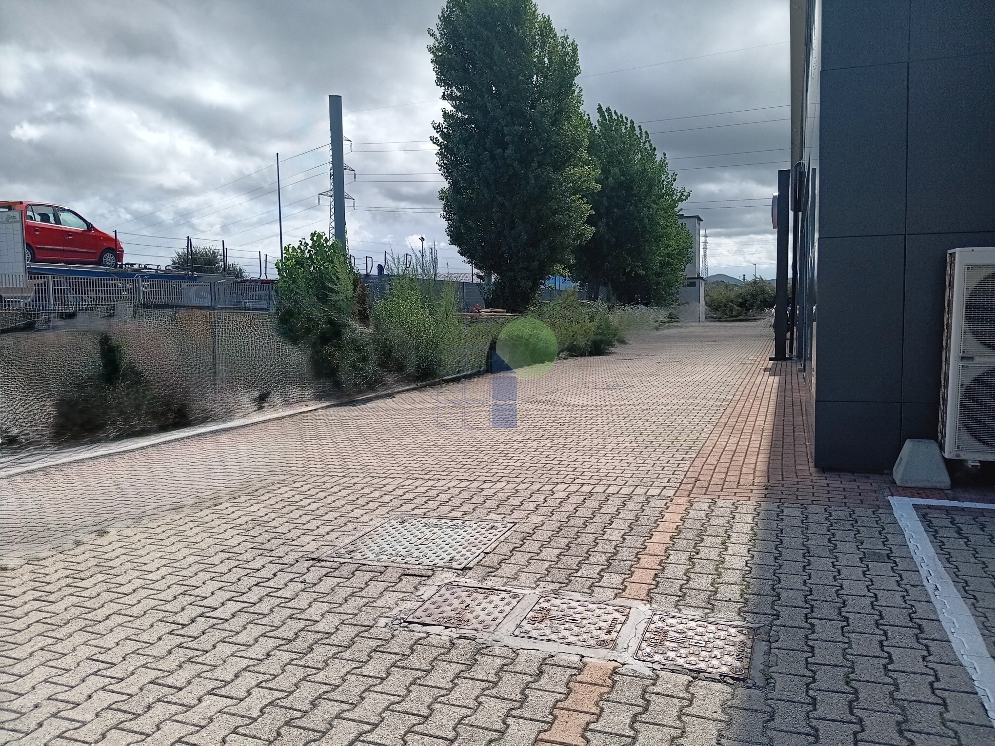 Capannone da ristrutturare in via firenze 9, Livorno