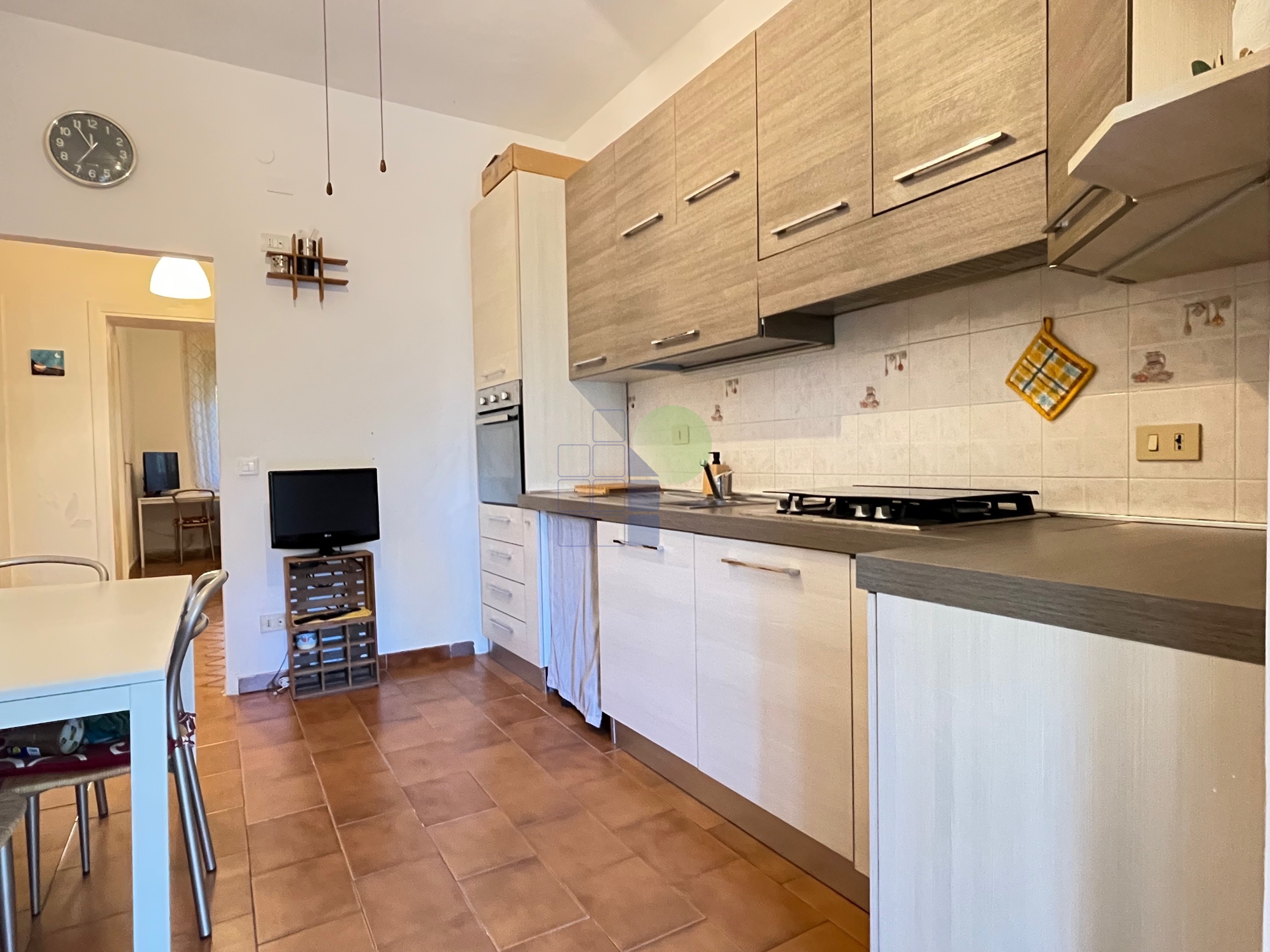 Trilocale con giardino in via montebello 55, Livorno