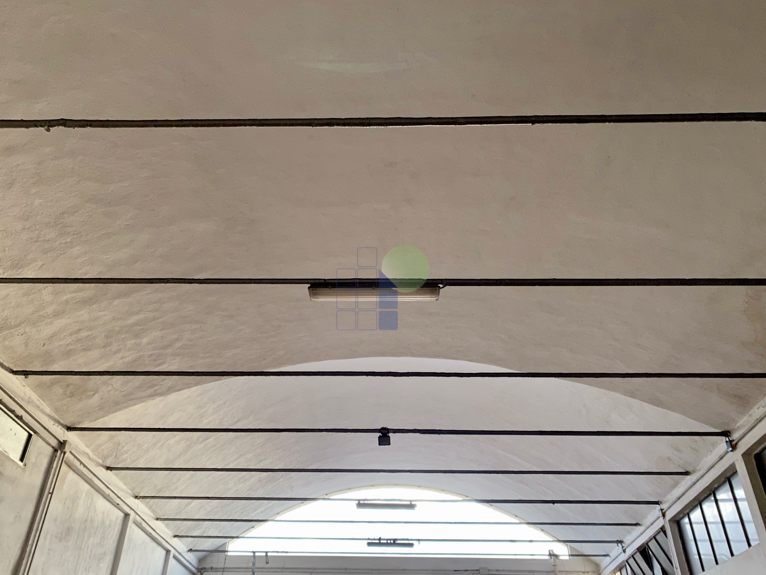 Capannone in vendita in via aurelio nicolodi 45, Livorno