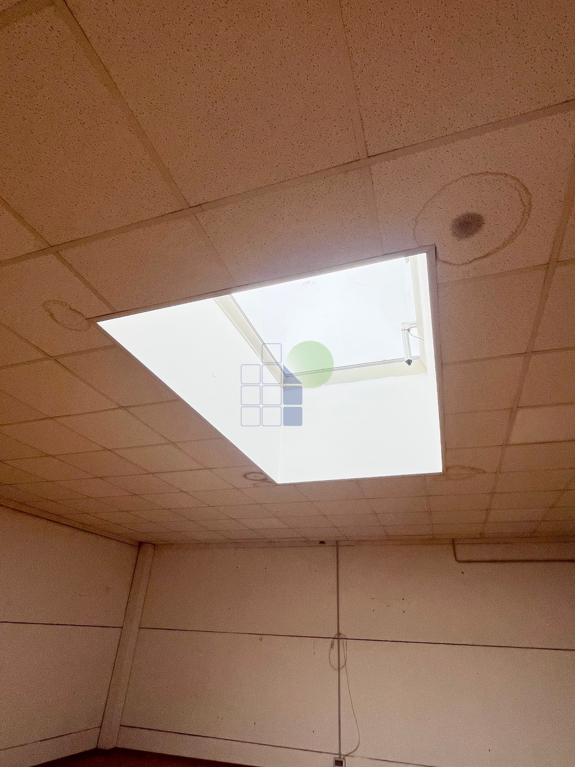 Capannone in affitto in via della padula 11, Livorno