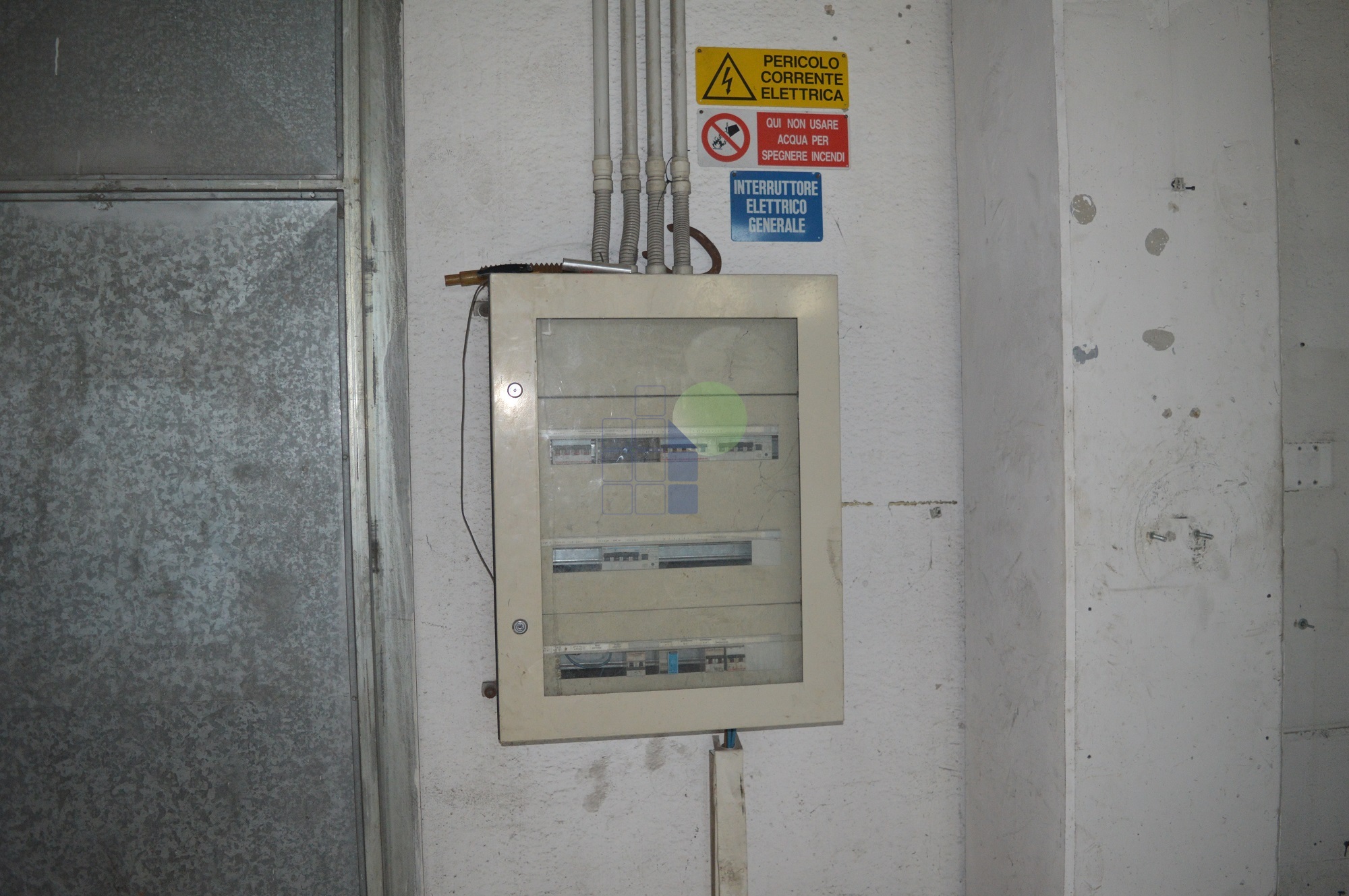 Capannone in affitto in via aurelia 76, Collesalvetti