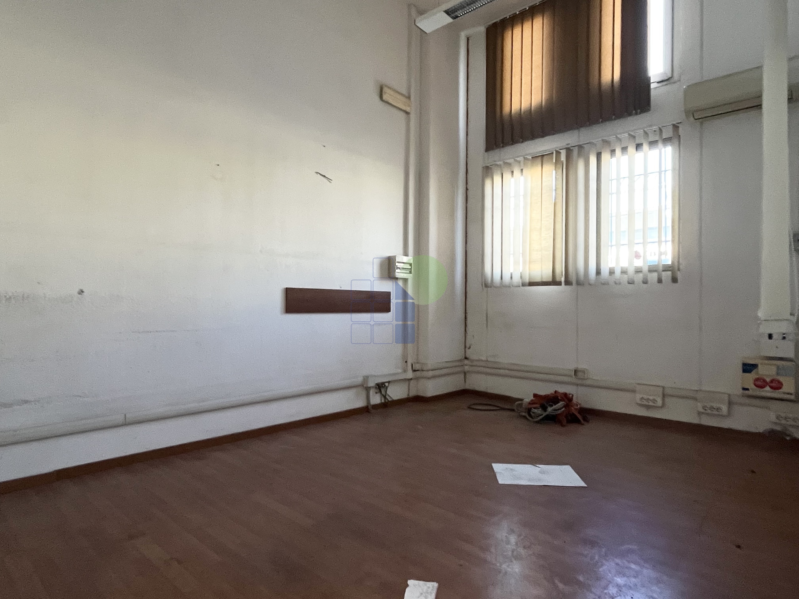 Capannone in affitto in via razzaguta 32, Livorno