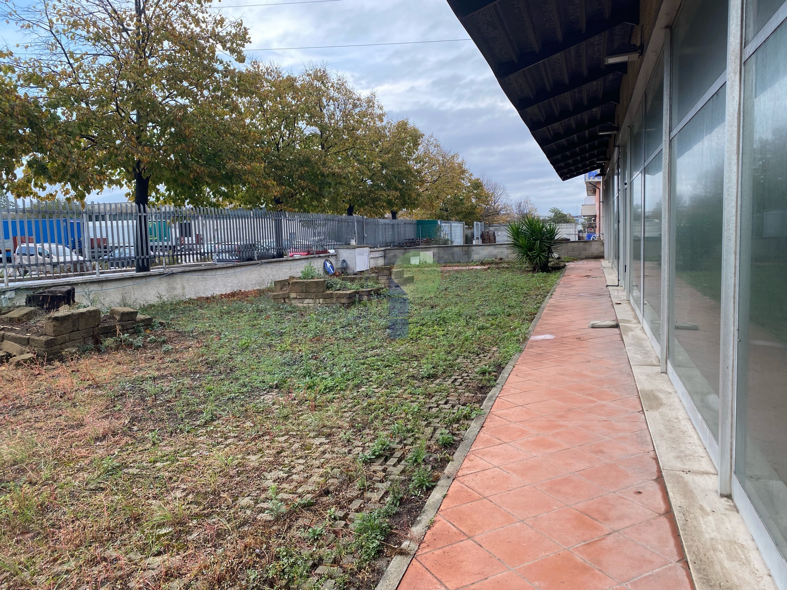 Capannone da ristrutturare in via dei materassai 13, Livorno