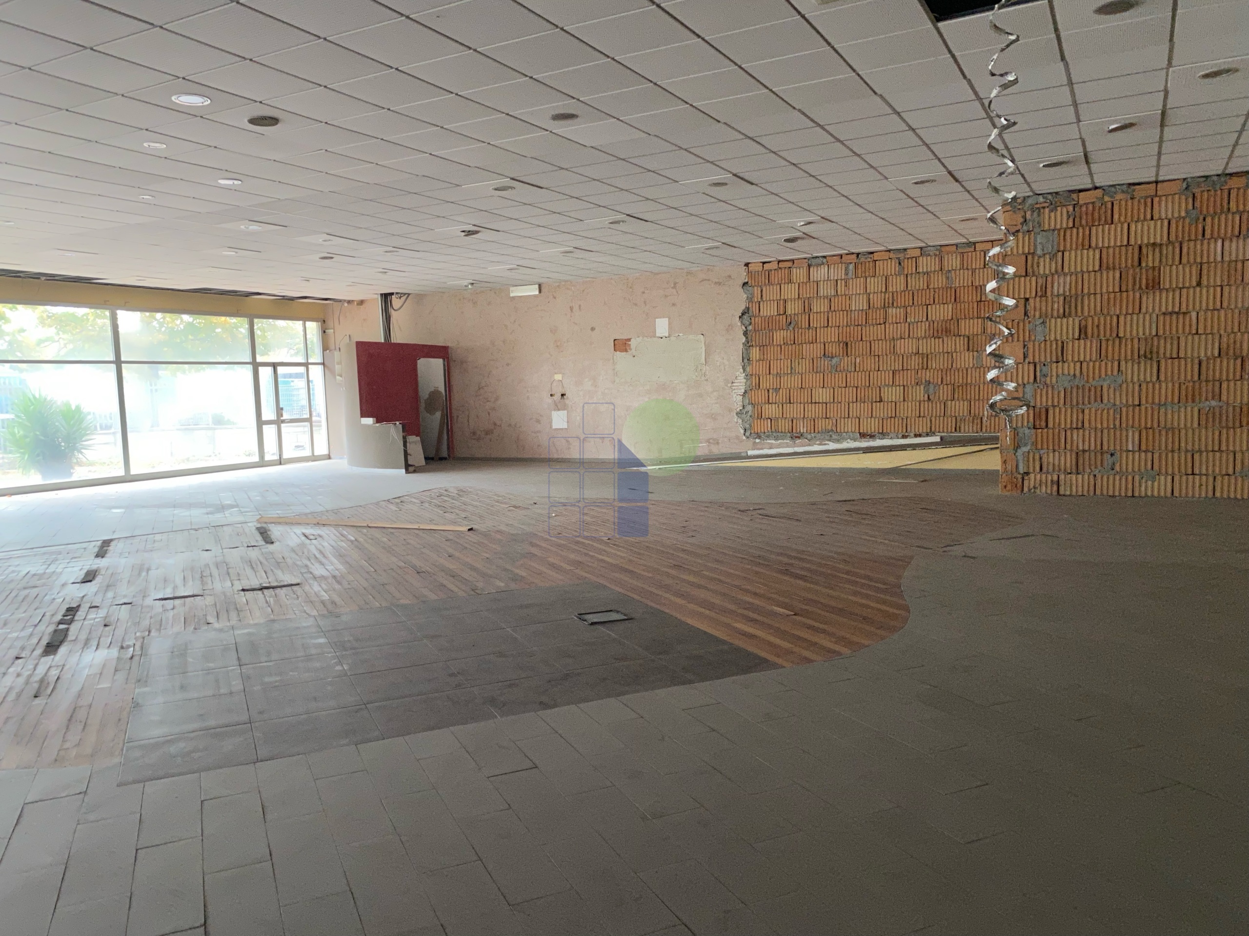 Capannone da ristrutturare in via dei materassai 13, Livorno