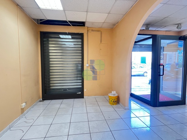 Locale commerciale in affitto in corso giuseppe mazzini 208, Livorno