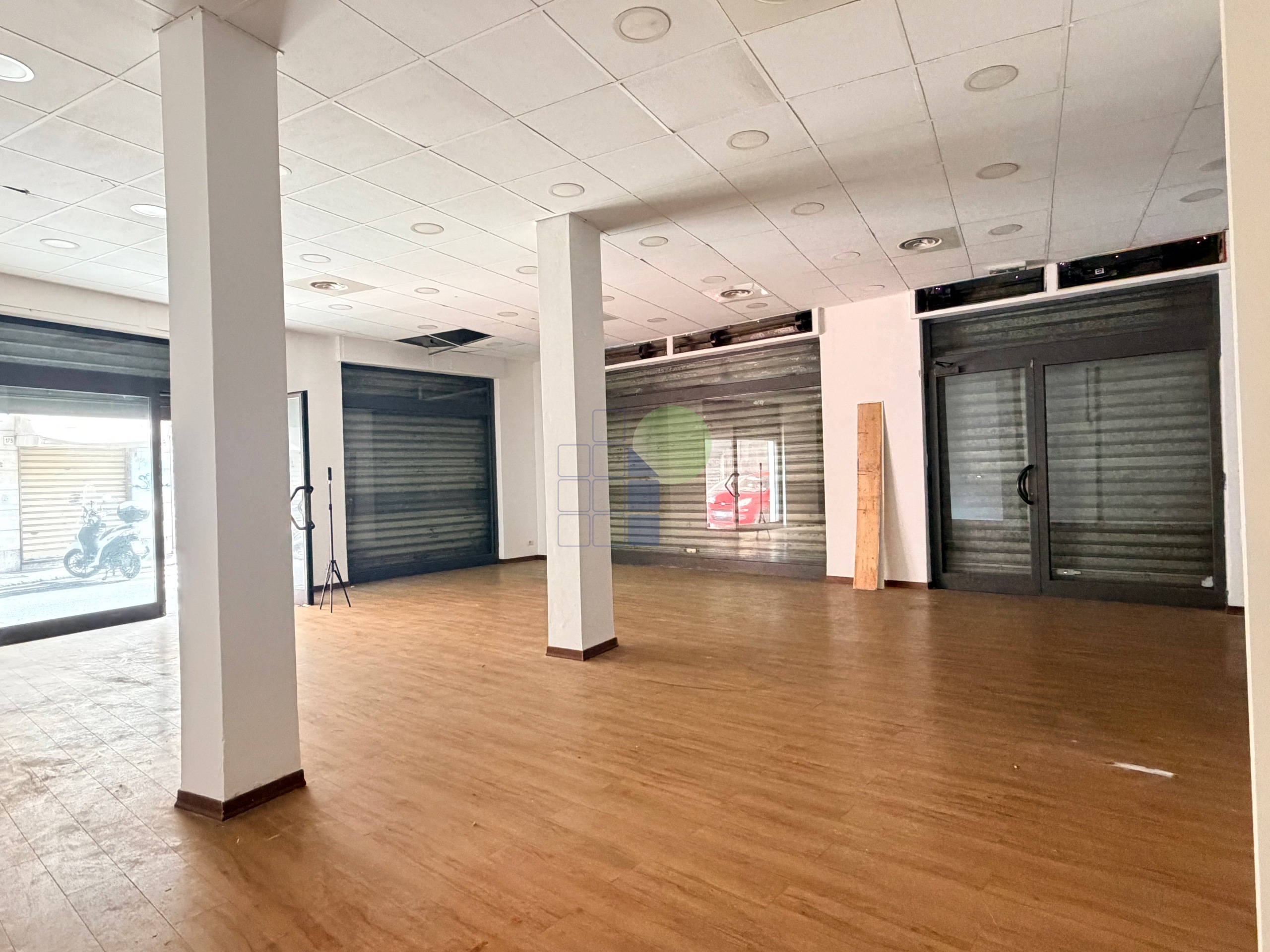 Locale commerciale in affitto in via mentana 200, Livorno