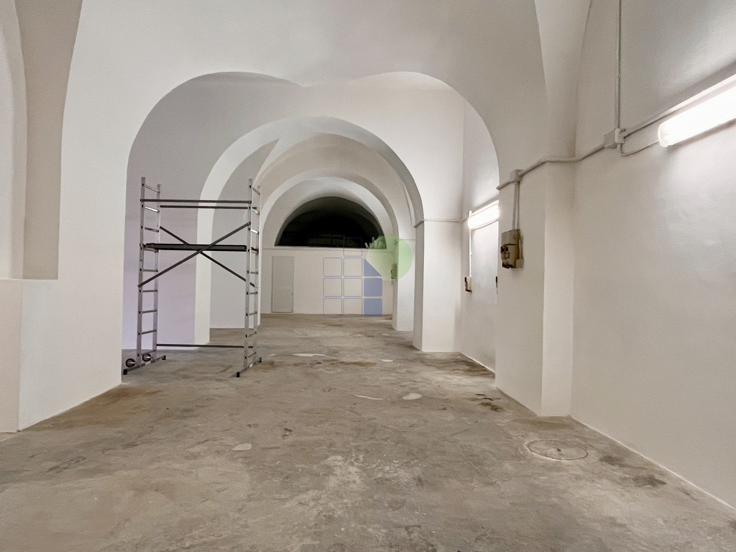Magazzino in affitto in via del toro 11, Livorno