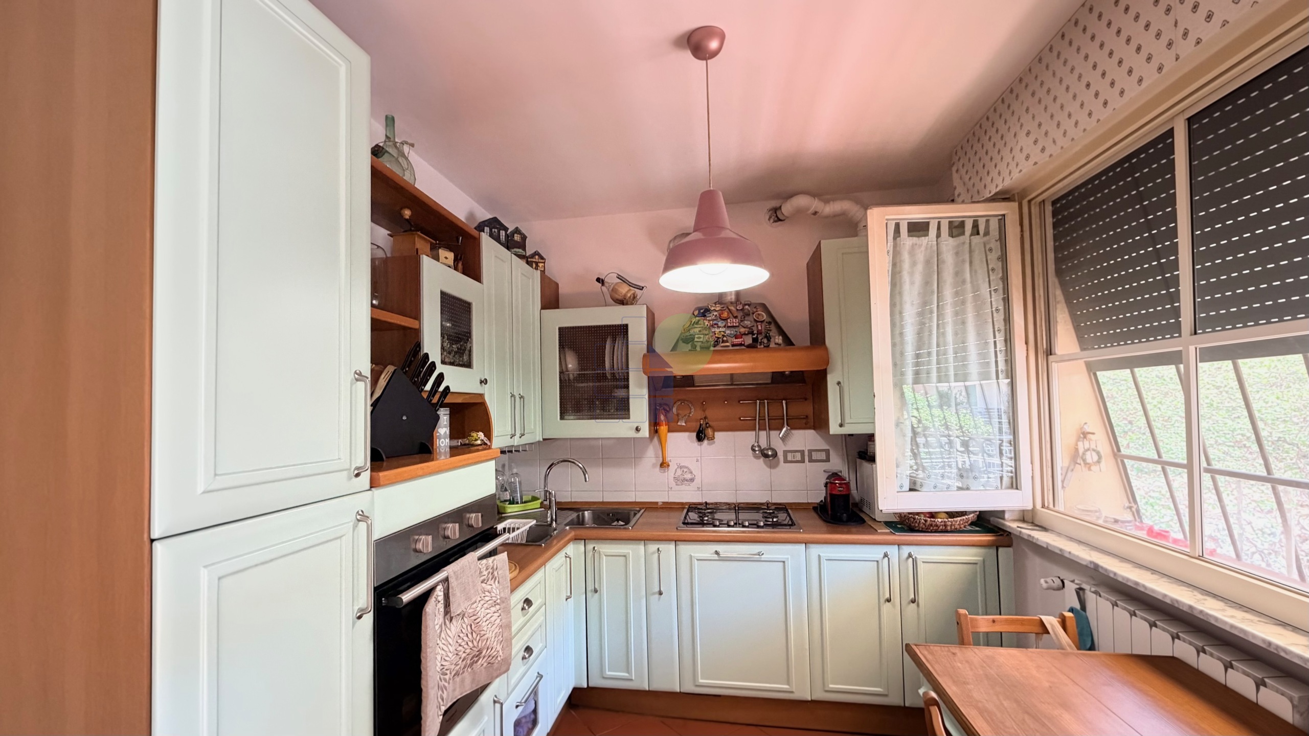 Trilocale con giardino in via cesare tarrini 81, Livorno