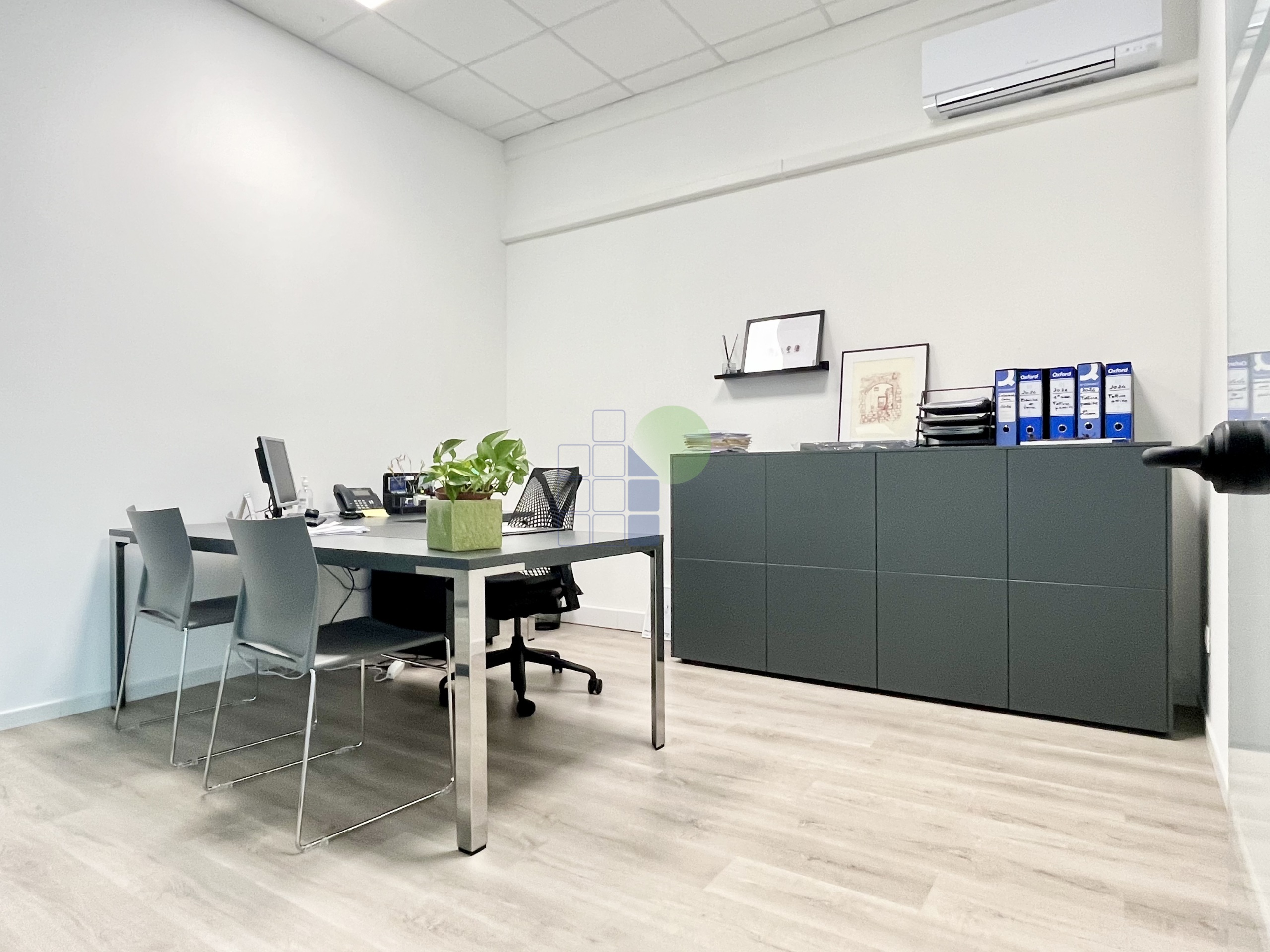 Ufficio in affitto in via aurelio nicolodi 46, Livorno