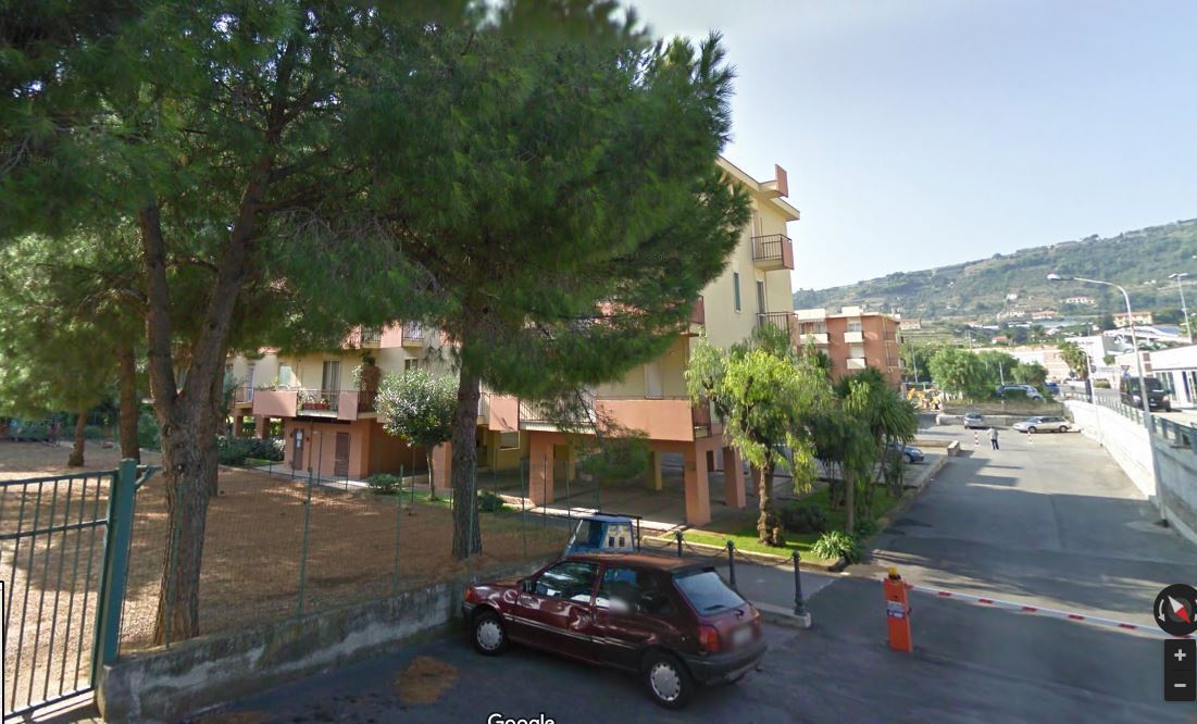 Box/Garage 17mq in vendita in via san francesco 125, Taggia