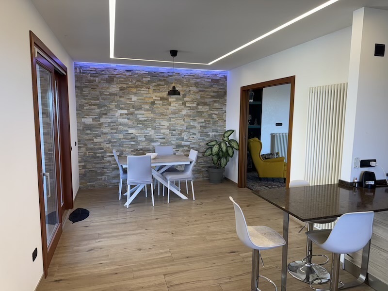 Casa indipendente con giardino in via poggio, Castellaro