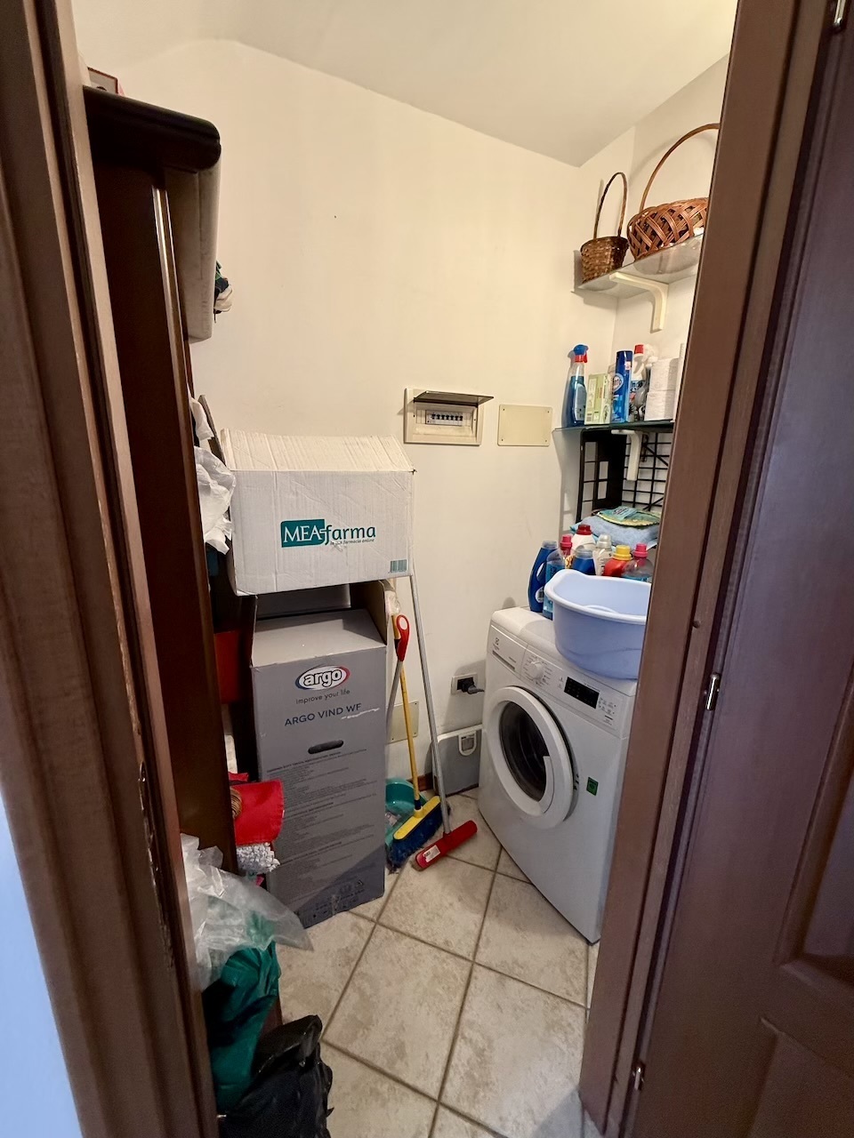 Villetta a schiera con terrazzo in via san francesco, Taggia