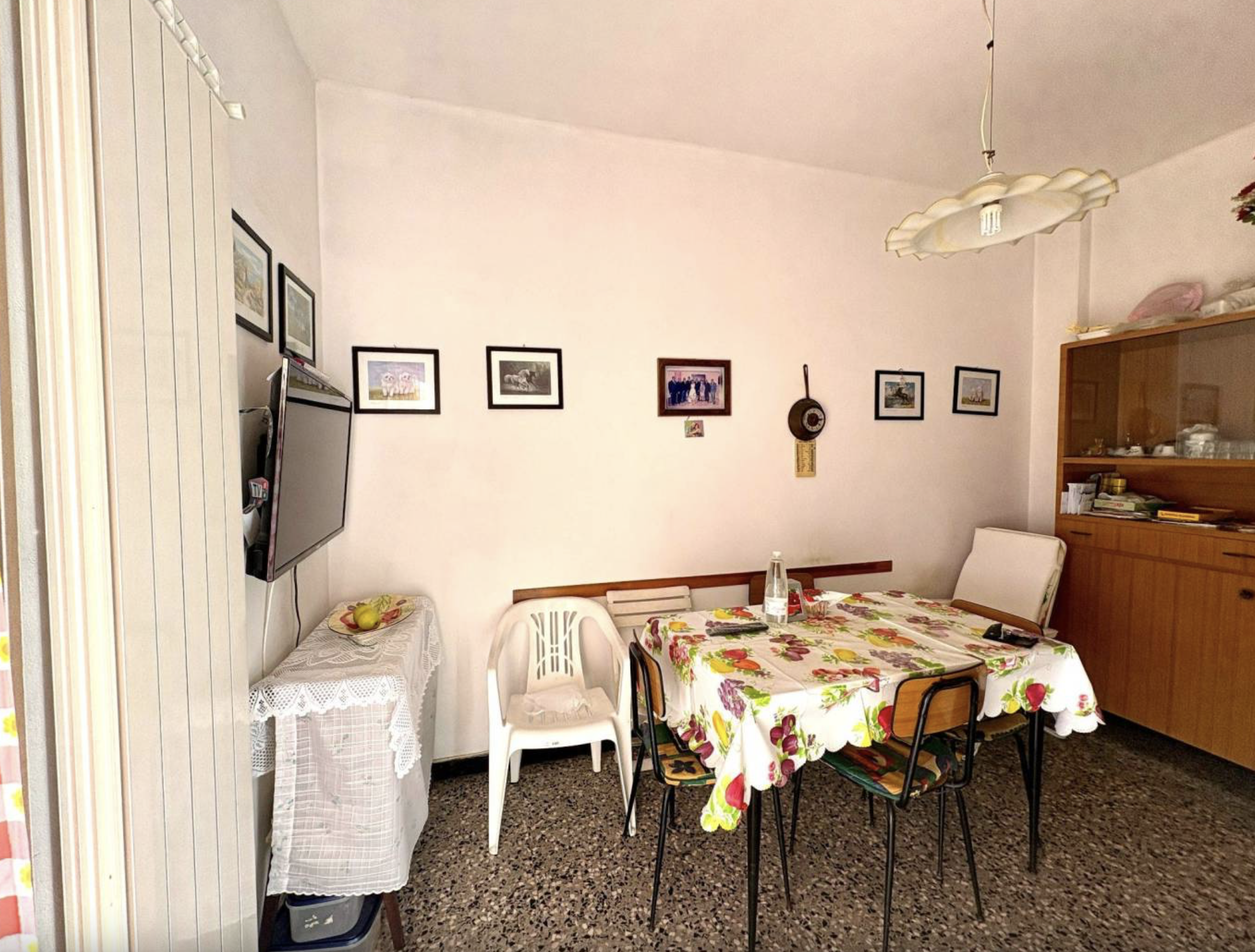 Quadrilocale con terrazzo in via aurelia ponente, Taggia