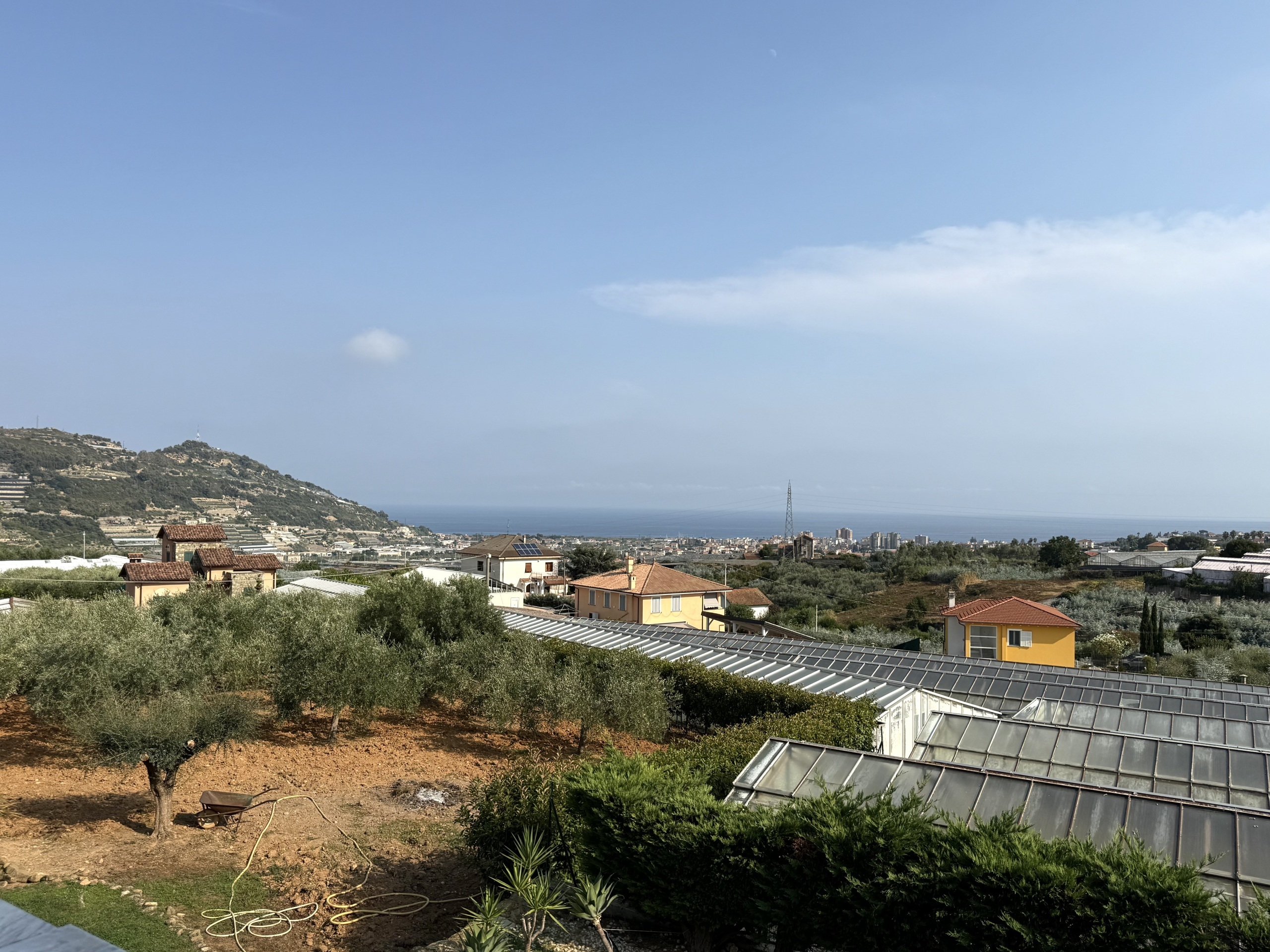 Bilocale con giardino in regione settemonti, Taggia