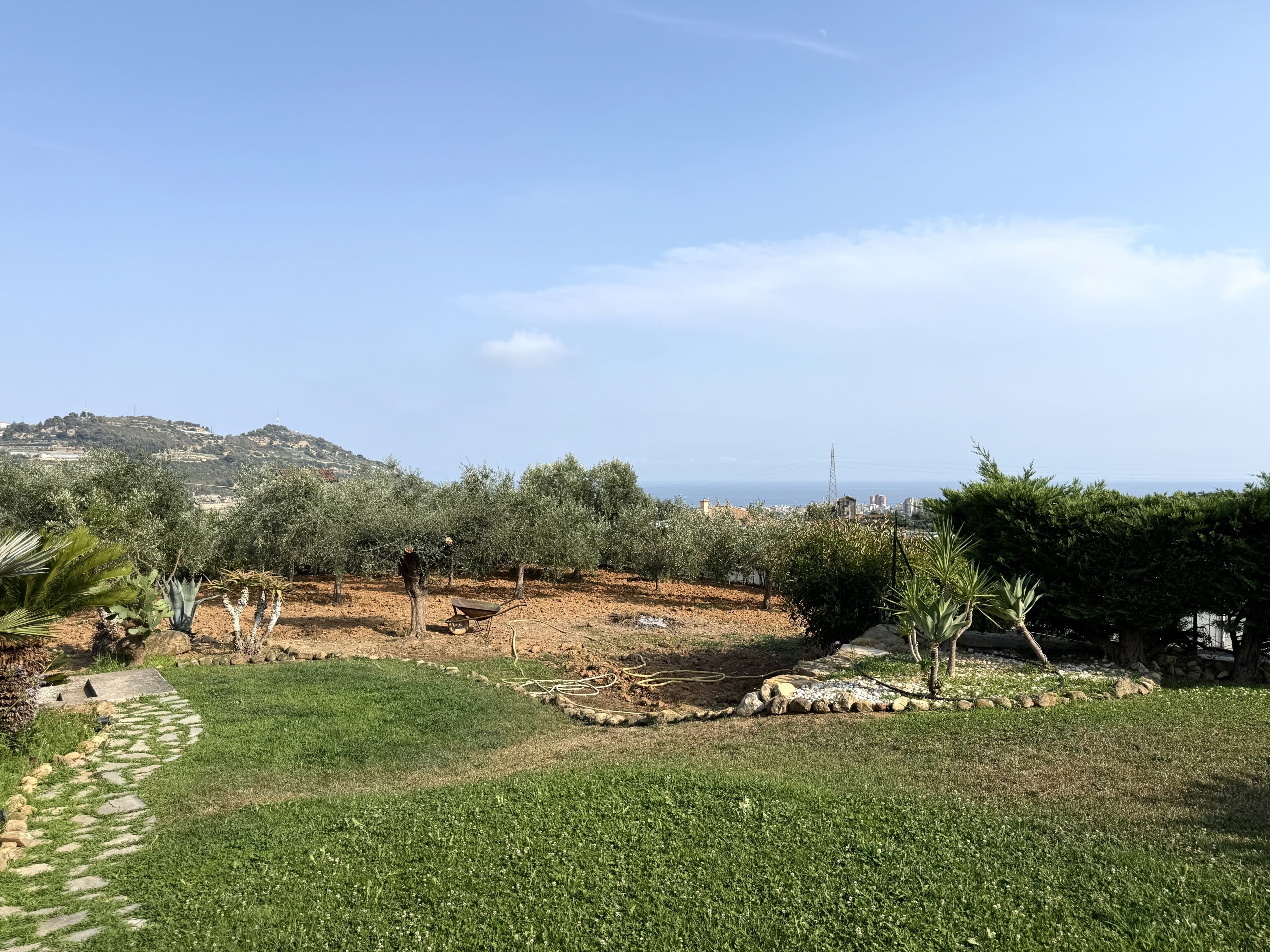 Bilocale con giardino in regione settemonti, Taggia