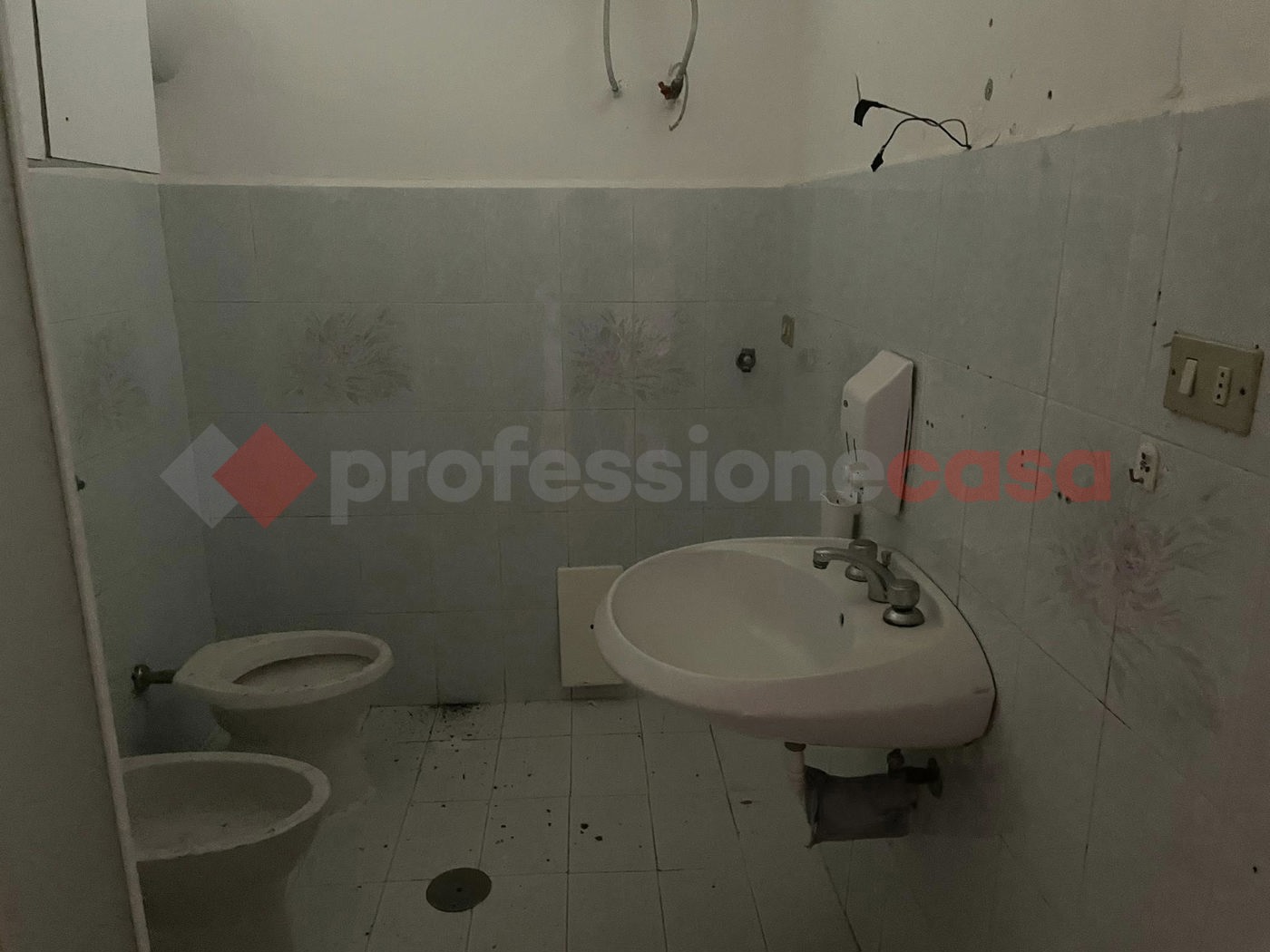 Stabile/Palazzo in vendita a Bellona