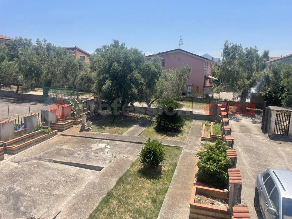 Trilocale da ristrutturare a Vitulazio