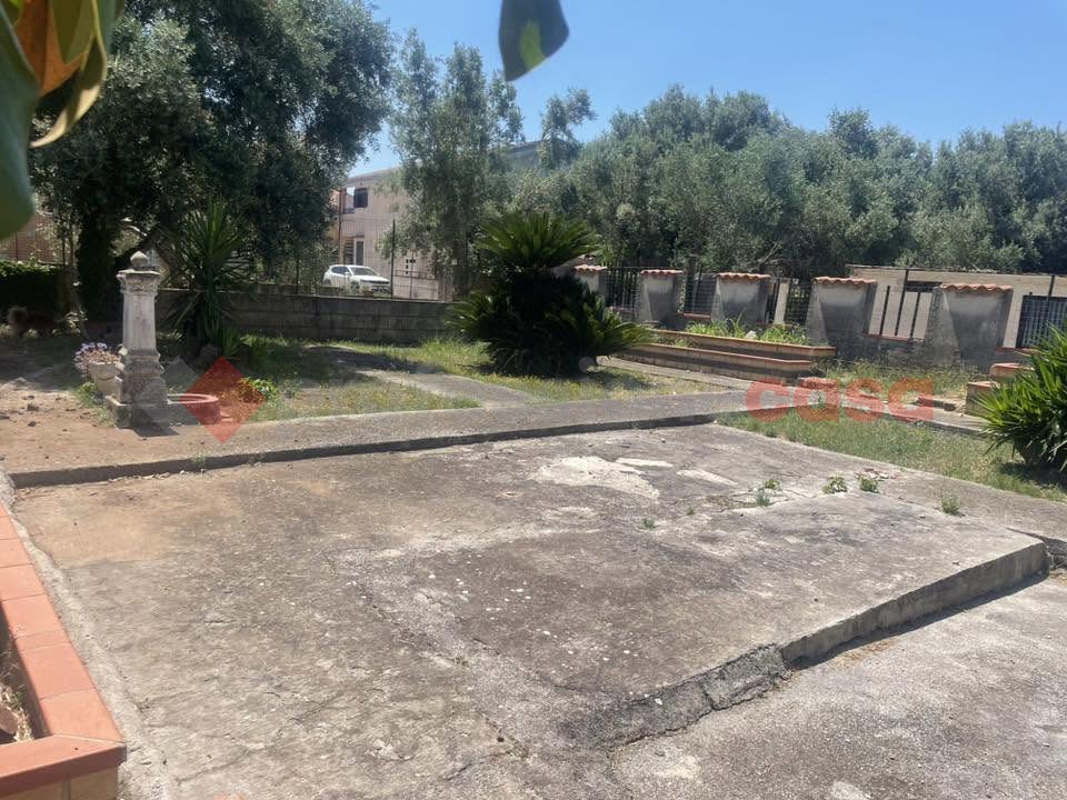 Trilocale da ristrutturare a Vitulazio