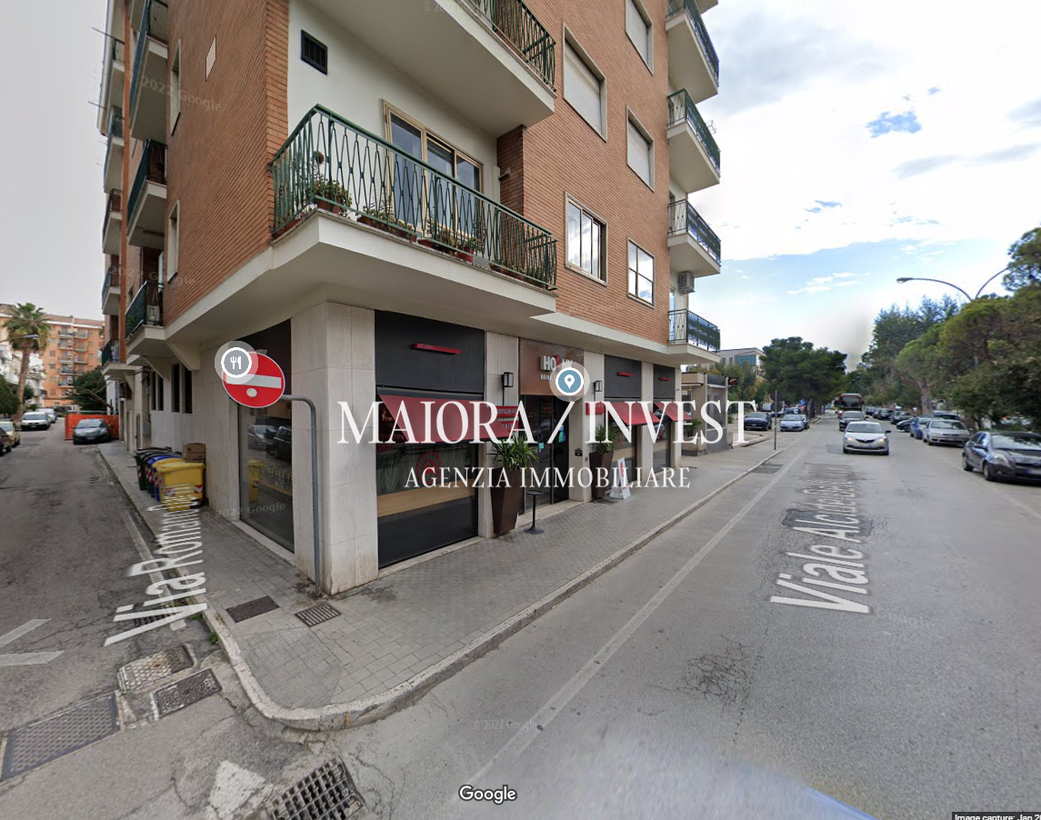 Locale commerciale in vendita in viale alcide de gasperi 123, San Benedetto del Tronto