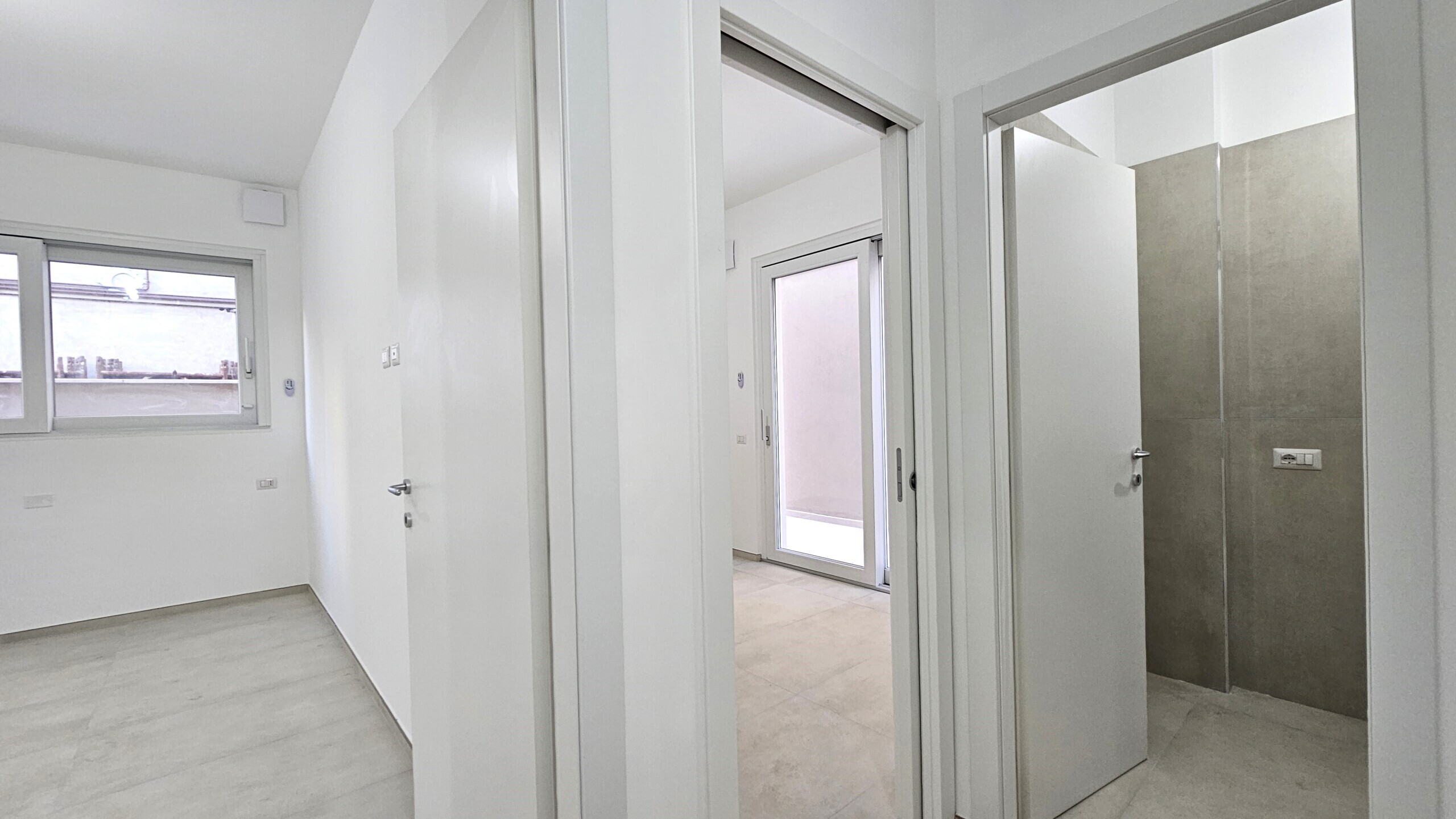 Quadrilocale con terrazzo in via laberinto 54, San Benedetto del Tronto