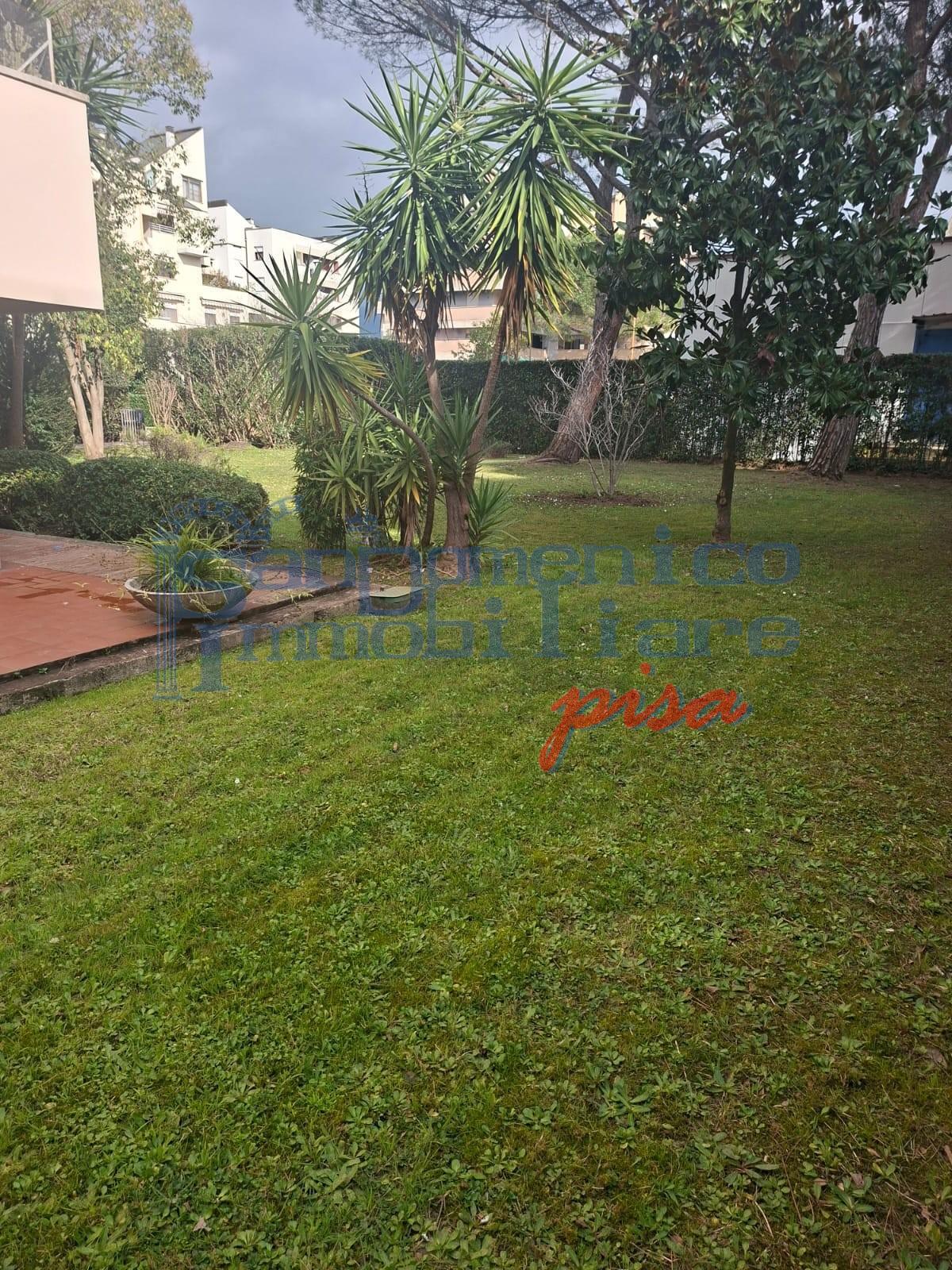 Appartamento con terrazzo, Pisa nova