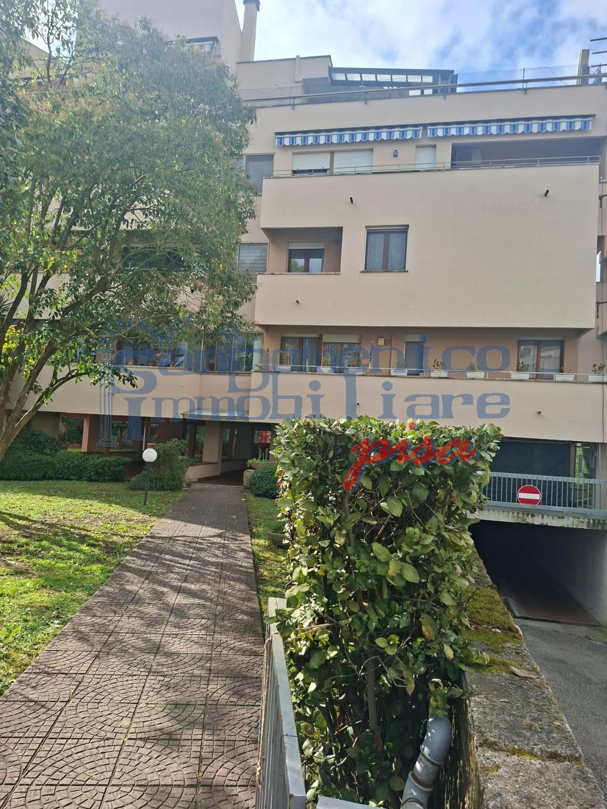 Appartamento con terrazzo, Pisa nova