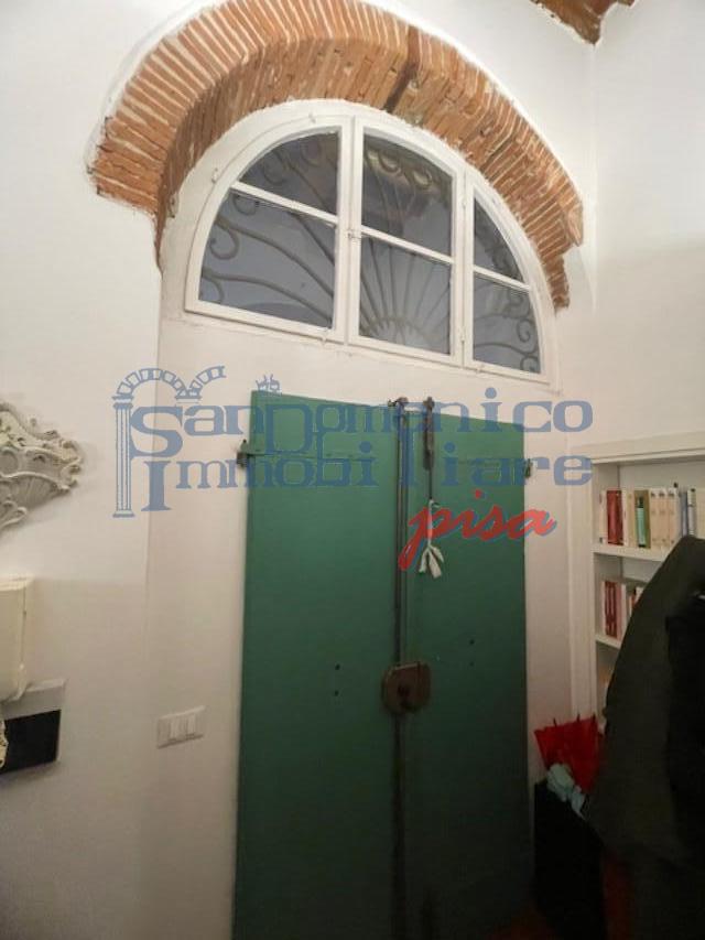 Trilocale con terrazzo, Pisa santa maria