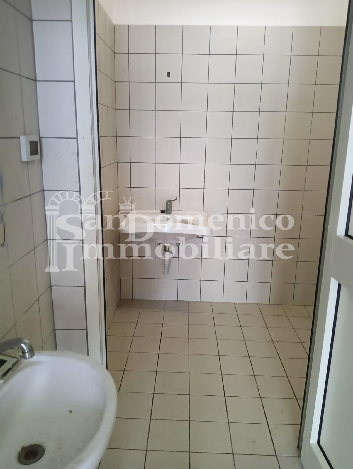 Capannone in affitto, San Giuliano Terme colignola