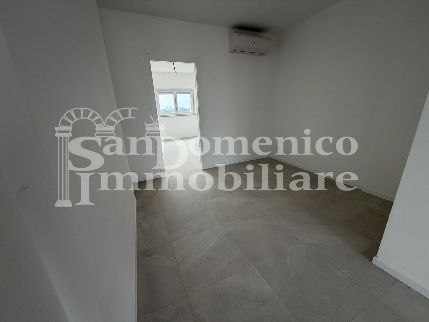 Quadrilocale con terrazzo, Pisa ospedaletto