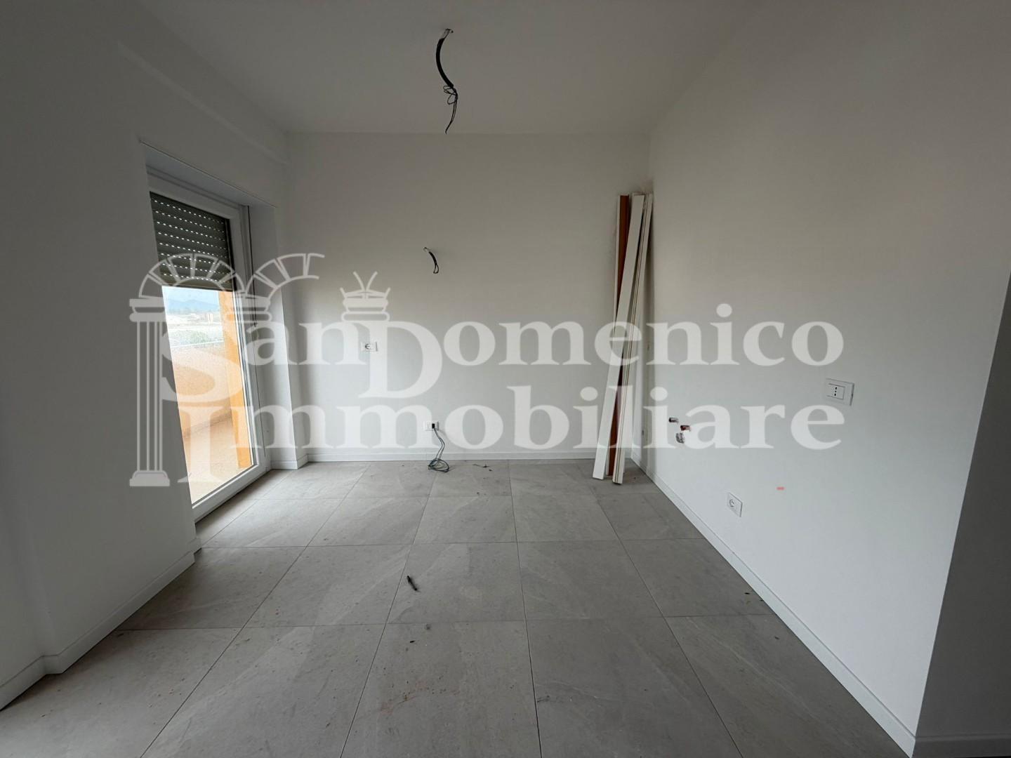 Trilocale con terrazzo, Pisa ospedaletto