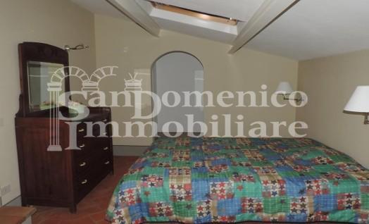 Trilocale arredato in affitto a Cascina