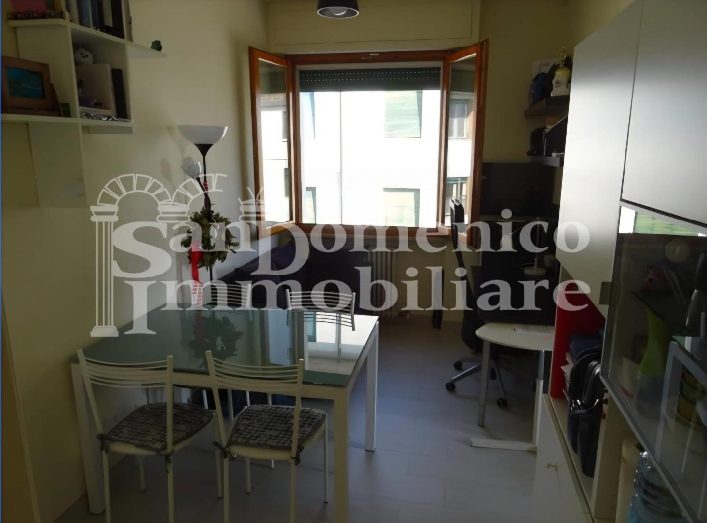 Bilocale con terrazzo, Pisa pratale